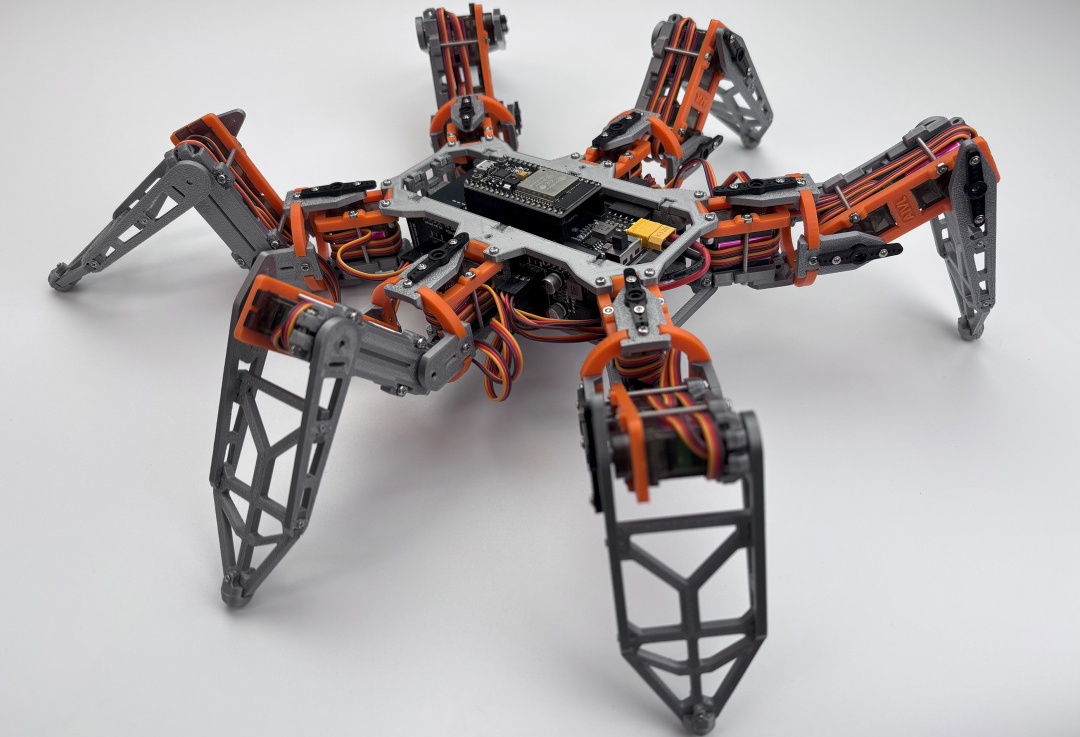 搭载 AI 拓展模块的 NodeHexa