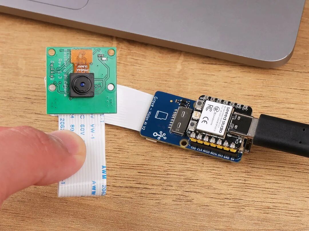Grove Vision AI V2 模块及摄像头